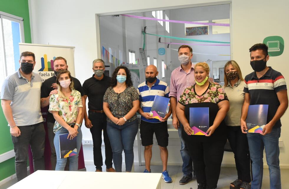 Entregaron 6 créditos de Rafaela Impulsa