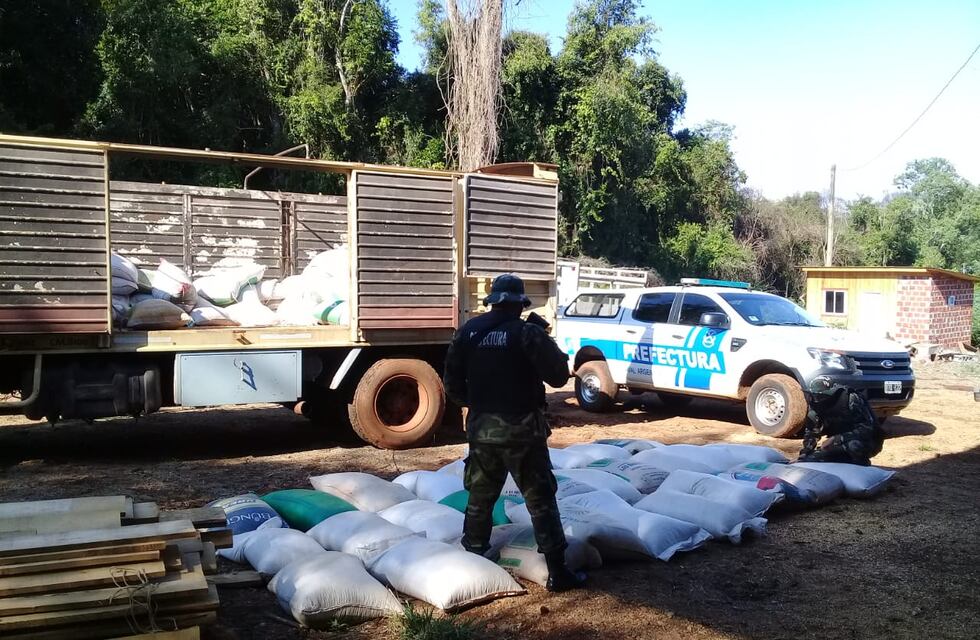 Secuestran contrabando de granos en El Soberbio