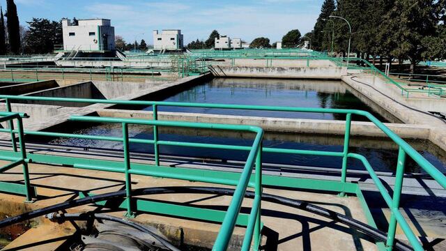 Por el acto vandálico en una de las turbinas del San Roque, entra menos caudal en la Planta Potabilizadora Suquía.