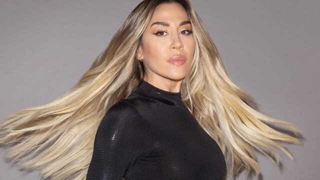 Vegetación, balcón para tomar el sol y fachada rústica: así es el departamento Jimena Barón.