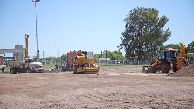 El municipio comenzó los trabajos para la construcción de uno de los Centros Sanitaerios Modulares que construirá la Nación en el país. Gentileza Jorge Mendez/Diario San Rafael