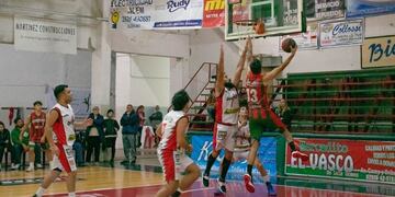 Sarmiento derrotó a Quilmes por la 3era fecha del Oficial de Básquet