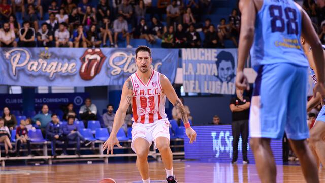 Nicolás Romano toma ritmo, pero no pudo ayudar a evitar la derrota de Instituto en Corrientes (Prensa Regatas).