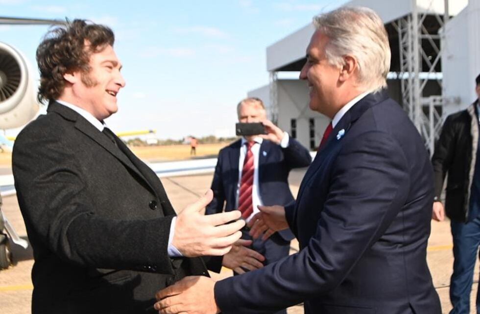 ¿Qué habló Llaryora con Milei?: el gobernador de Córdoba se refirió a la visita del Presidente