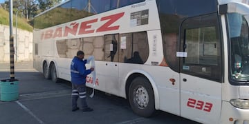 El colectivo fue secuestrado y derivado a la Terminal.