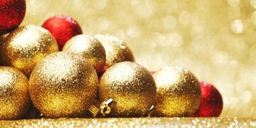 Recicla paso a paso bolas de navidad que ya no sirven