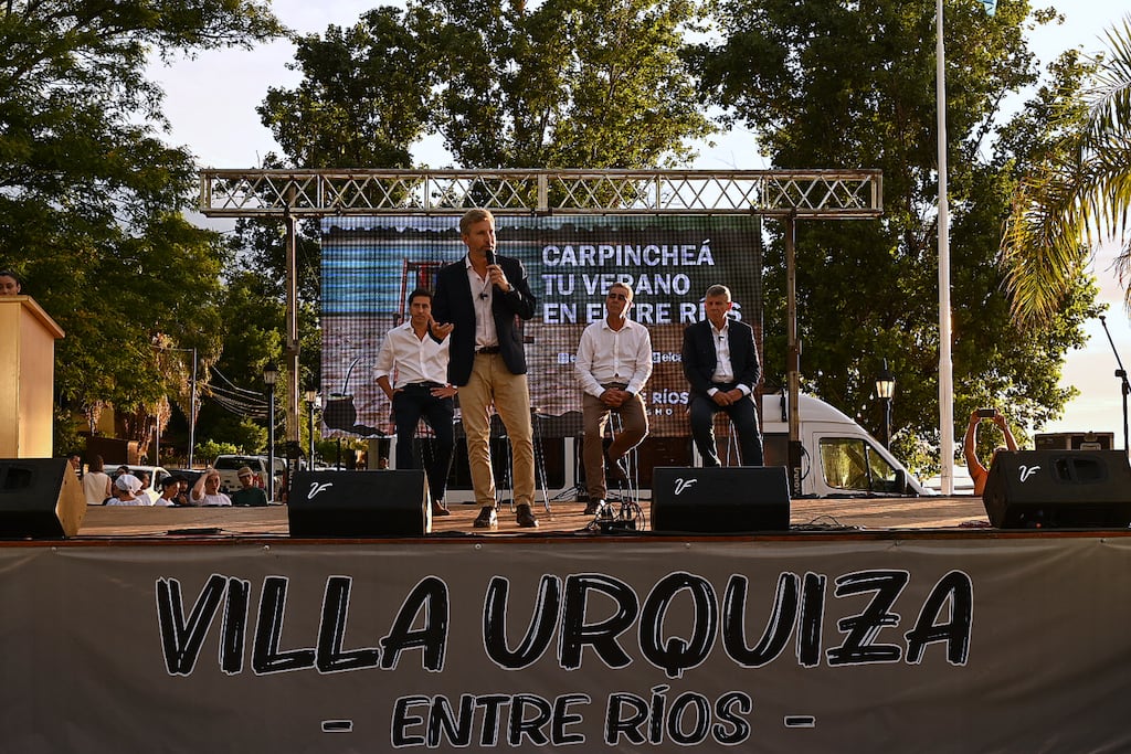 Frigerio inauguró desde Villa Urquiza la temporada de verano de Entre Ríos