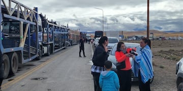 La Secretaría de Integración Regional y Relaciones Internacionales de la Provincia de Jujuy informó que el Complejo Fronterizo Jama se encuentra inhabilitado por recomendación de Vialidad Chile.