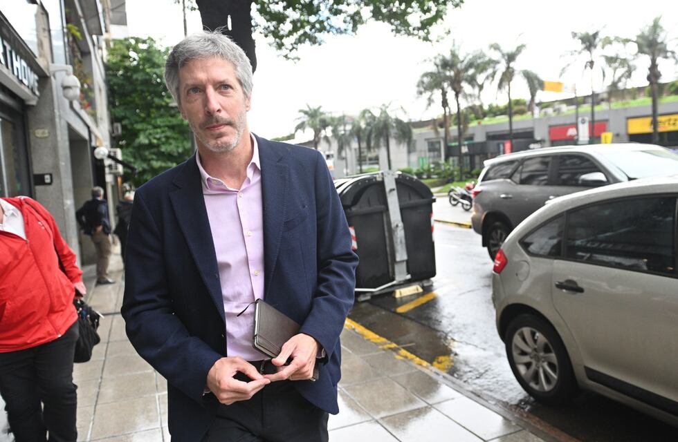 El Gobierno oficializó a Santiago Bausili como presidente del Banco Central: quiénes estarán en su equipo