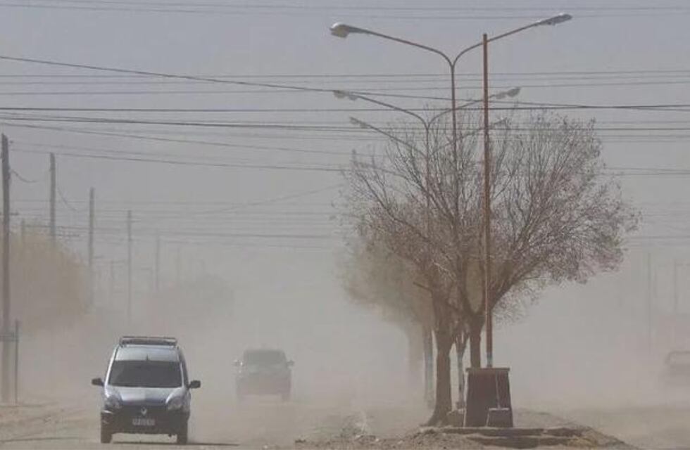Suspenden las clases en Mendoza por viento zonda ¿qué departamentos se ven afectados?