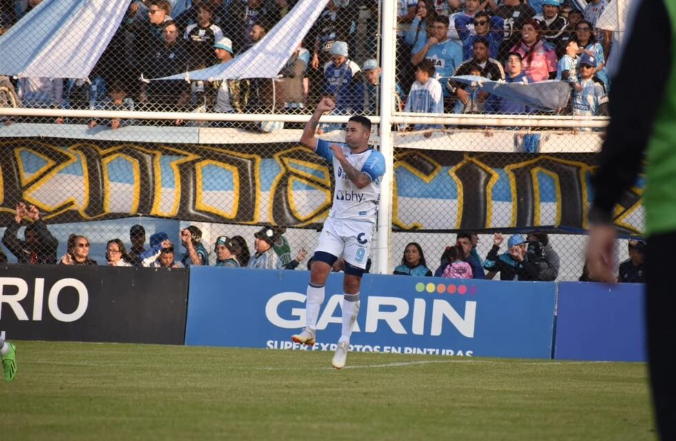 Atlético de Rafaela empató sobre el final, en un partido que tuvo todas las emociones