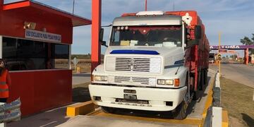 Durante febrero se labraron 440 multas por exceso de peso a camiones que circulaban por las distintas rutas de la provincia de San Luis. Gentileza La Gaceta Digital