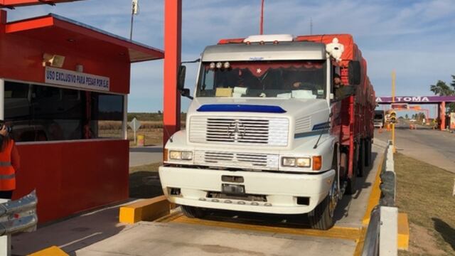 Durante febrero se labraron 440 multas por exceso de peso a camiones que circulaban por las distintas rutas de la provincia de San Luis. Gentileza La Gaceta Digital