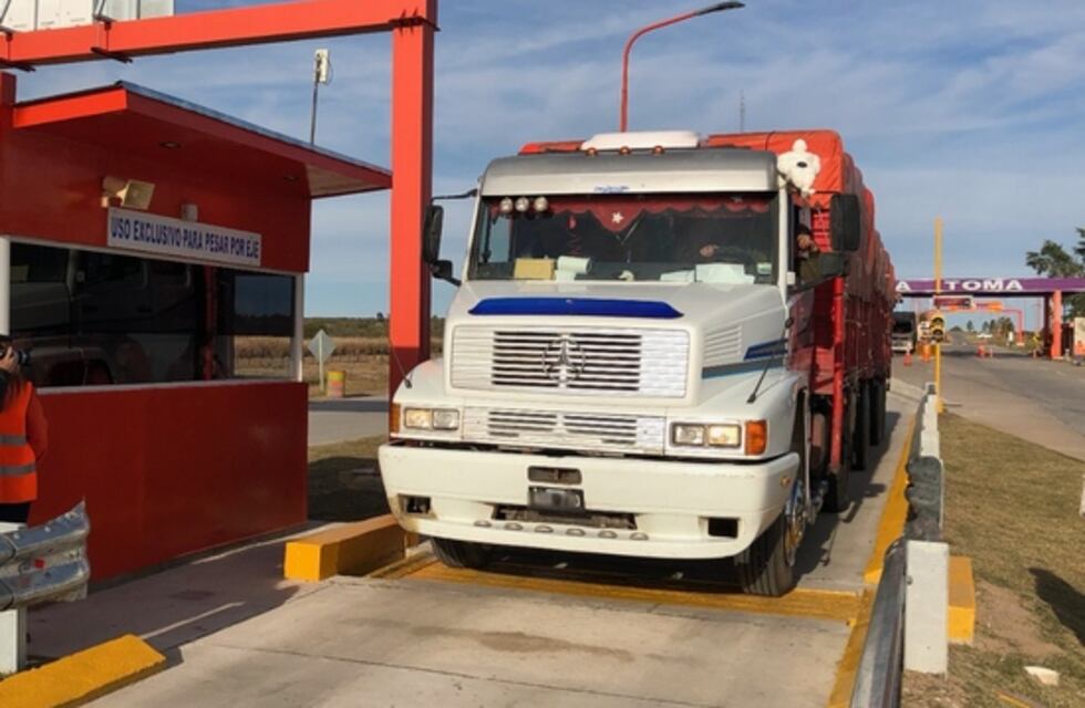 En febrero se aplicaron más de 440 multas por vehículos con exceso de peso