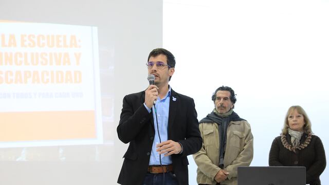 Viotti en el taller “Repensar la Escuela, Educación Inclusiva y Discapacidad”