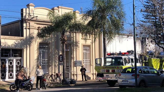Bomberos trabajaron en la escuela "Américo Toselli"