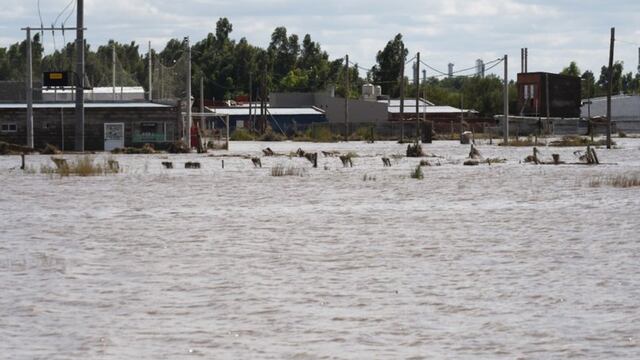 Piden obras para evitar que el Saladillo de García vuelva a desbordarse