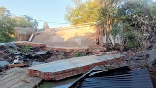 Los daños que provocó la explosión de la cisterna municipal.