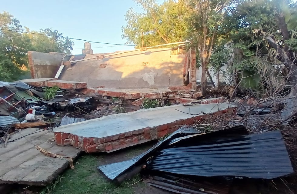 Córdoba: explotó una cisterna municipal y provocó daños en una vivienda