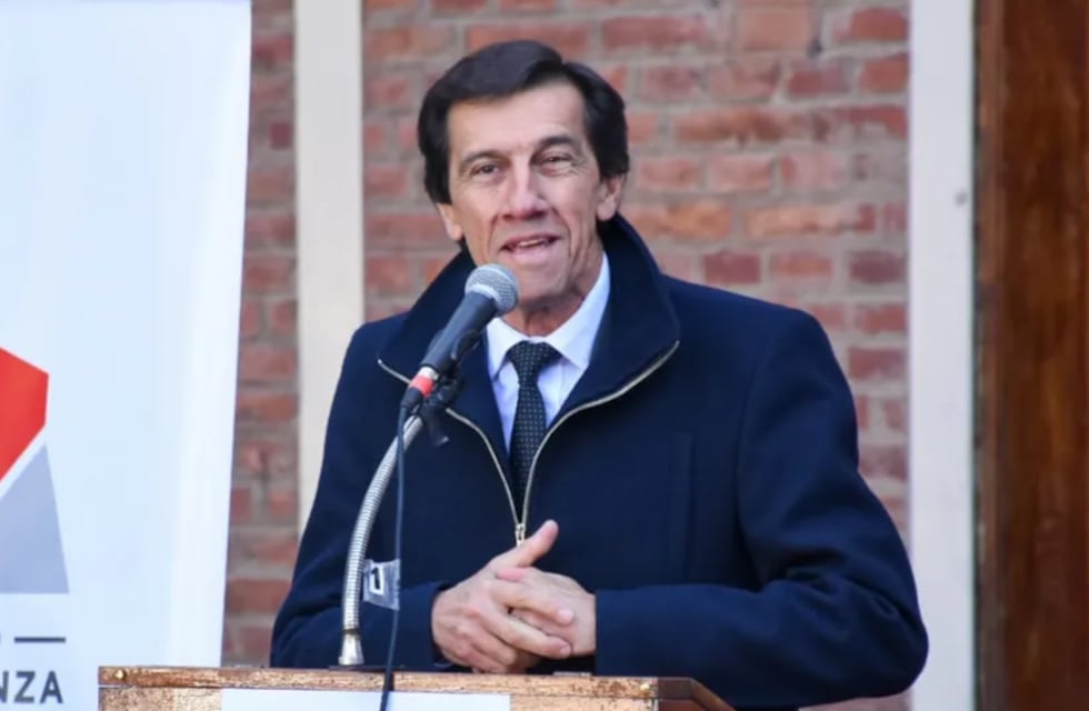 Carlos Sadir negó que en Jujuy se esté analizando emitir una cuasi moneda