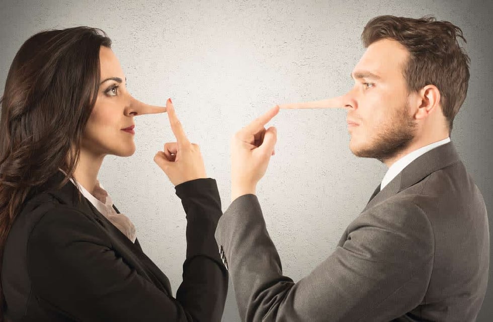 Para la IA, estas son las 5 frases que dice una persona mentirosa