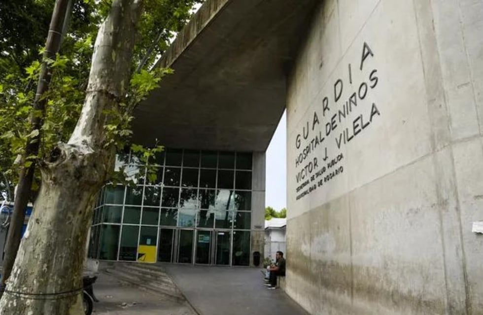 Dispararon a un chico de 13 años mientras jugaba frente a su casa en la zona sur de Rosario