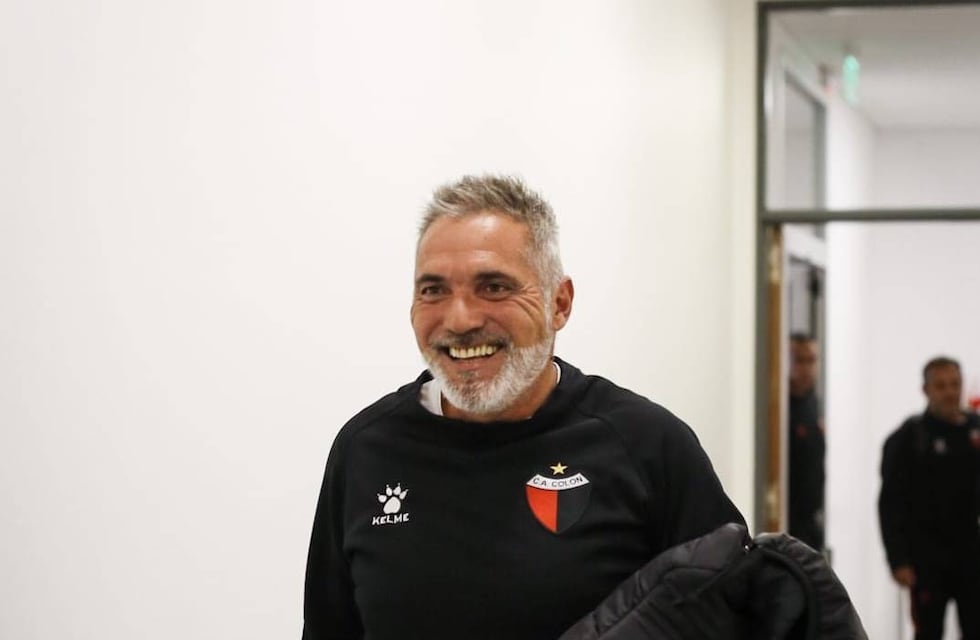 Sergio Rondina se va y Colón busca su tercer técnico en un año