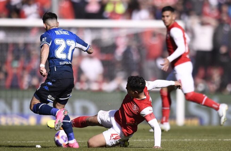 Independiente no pudo aguantar el resultado con Vélez y volvió a empatar de local