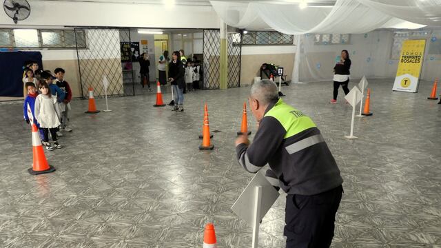 El Municipio realizó trabajos de concientización y educación vial la Escuela Primaria N°11