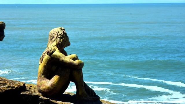 Escultura anónima en Mar del Plata
