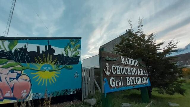 El Municipio pintó un mural en homenaje al ARA Gral. Belgrano.