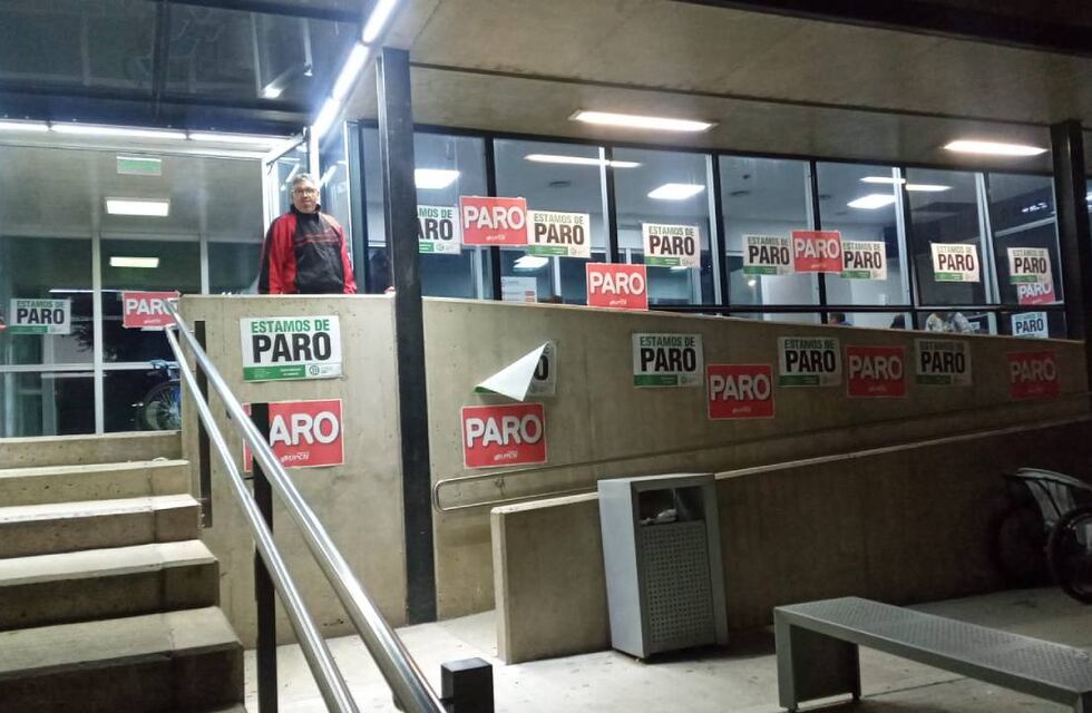 Paro en Santa Fe: estatales y personal de salud se anticipan a la medida docente