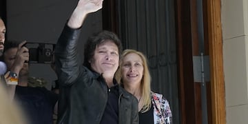 Javier Milei tras votar en el balotaje.