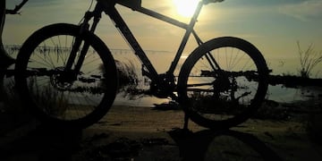 Conociendo Ansenuza: recorrido extremo en bicicleta