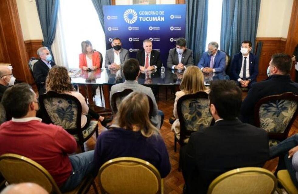 Jaldo: “El Gobierno quiere cumplir el sueño del techo propio para muchos tucumanos”