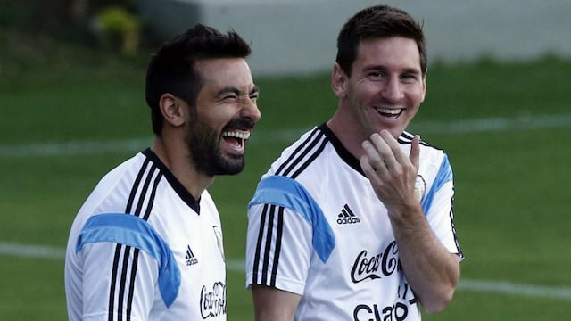 Lavezzi y Messi en un entrenamiento en el Mundial 2014
