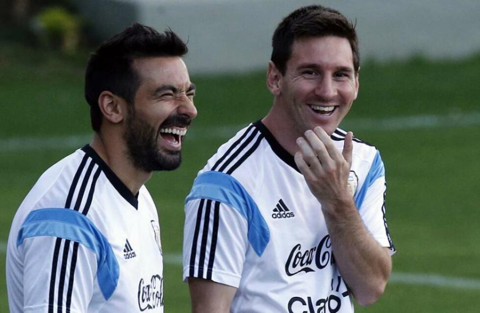 La foto retro de Ezequiel Lavezzi junto a un adolescente Lionel Messi