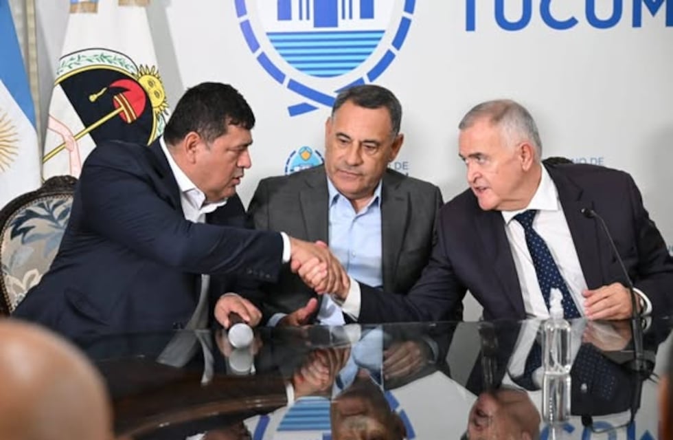 Jaldo firmó un acuerdo con gremios azucareros para asistir a 5.500 trabajadores