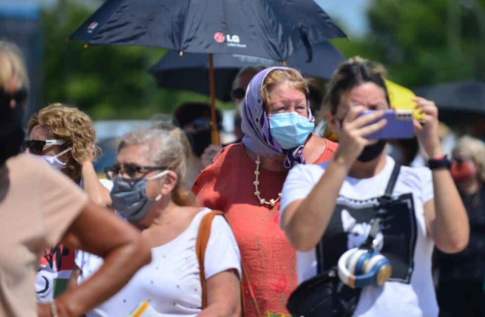 Vacunación a mayores de 70 años: cómo inscribirse sin tener Ciudadano Digital (CIDI)