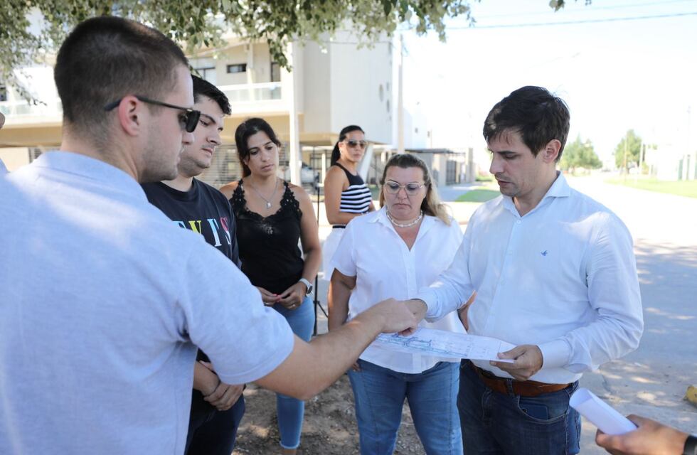 Leonardo Viotti habilitó nuevas conexiones cloacales en La Cañada