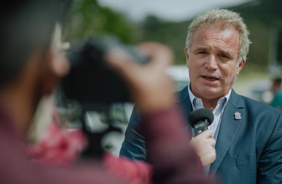 El Municipio de Ushuaia solicitó al Gobierno Provincial poder vacunar al personal esencial