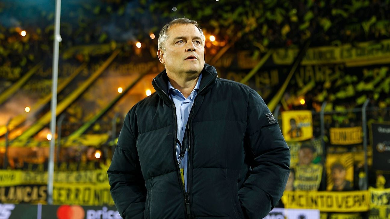 Entrenador de Peñarol.