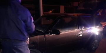 Carlos Paz. Una mujer sufrió un accidente mientras sacaba el auto.