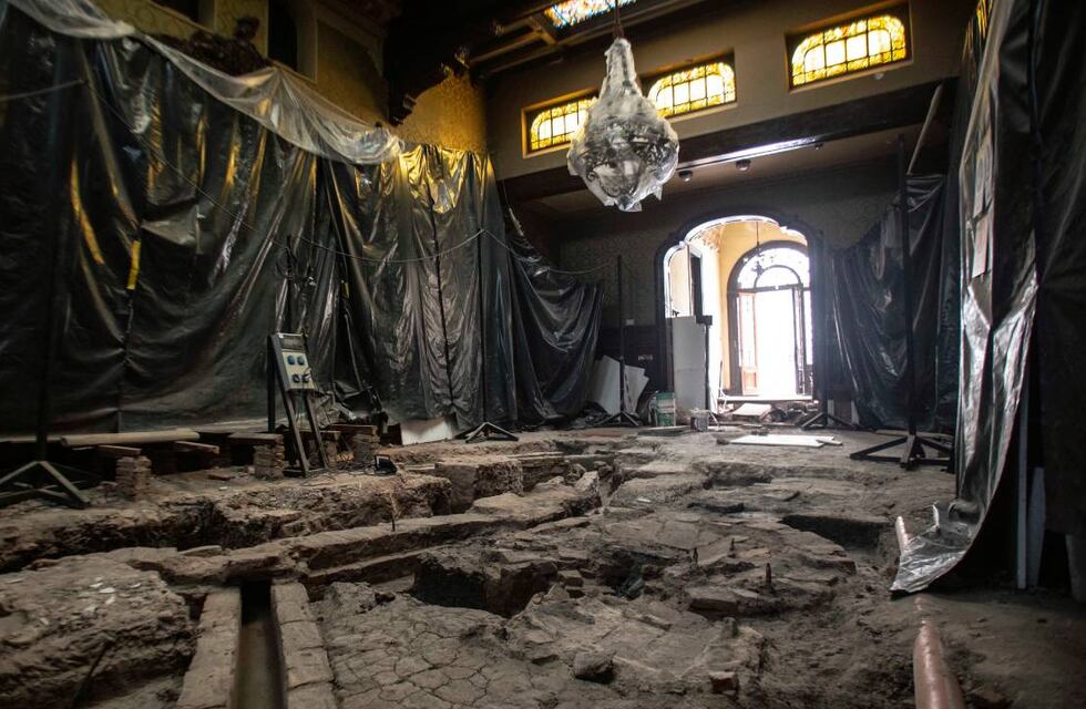 Hallan restos de los orígenes de Rosario debajo del Museo Estevez