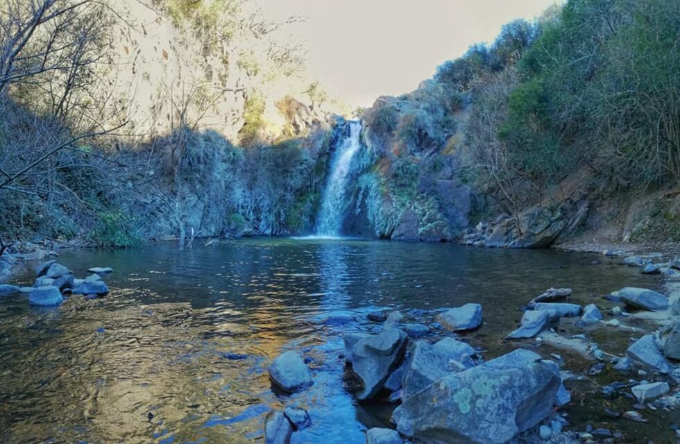 Córdoba bajo cero: la cascada de Salsipuedes, congelada