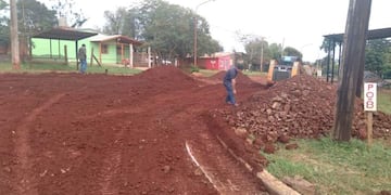 Ejecutan obras en varios barrios de Puerto Iguazú.