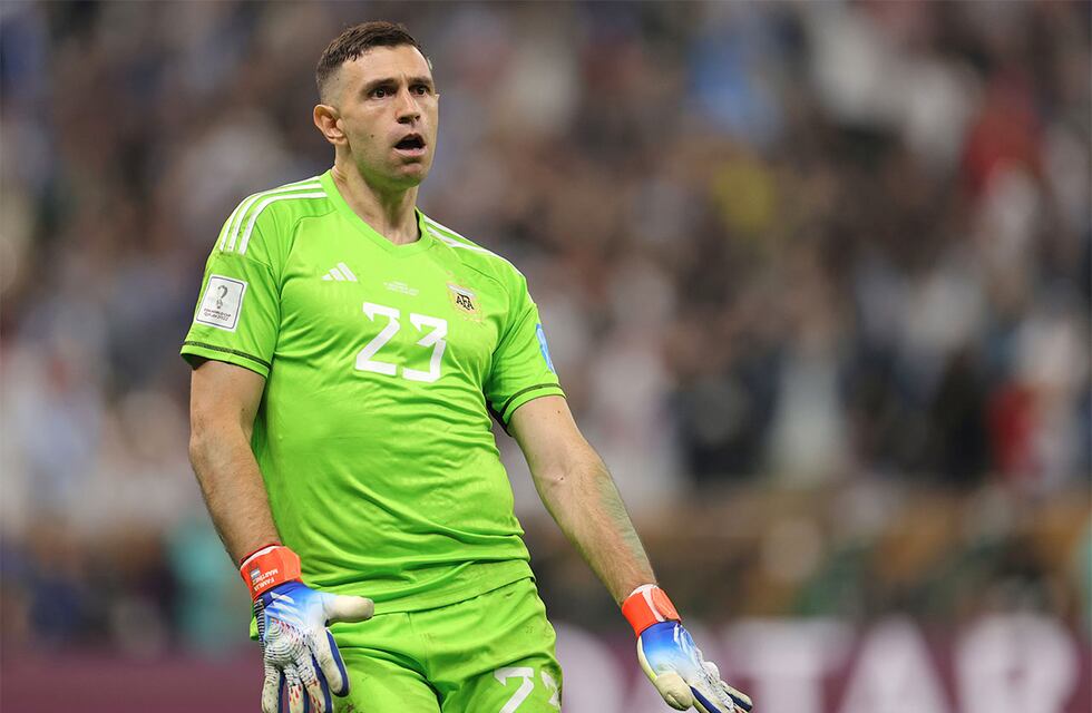 El día que el “Dibu”Martínez llegó y Carlos Paz y revolucionó el baile de “Q´ Locura”