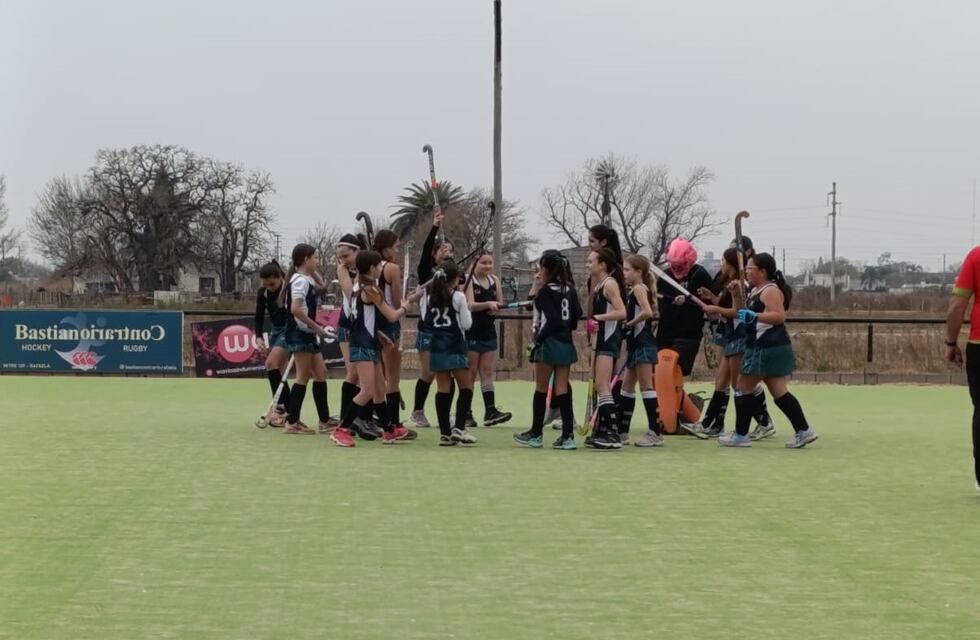 Fin de semana positivo para el hockey del Cultural Arroyito en la FOSH