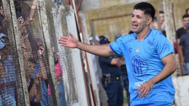 El delantero Sebastián Mendoza se sumó a Sporting.