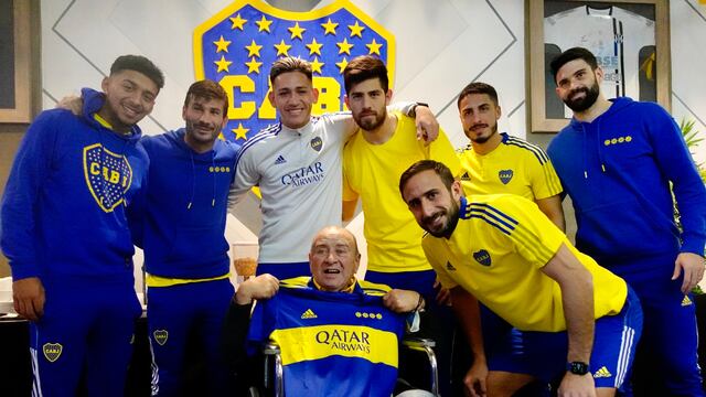 Antonio Félix cumplió su sueño y pudo conocer al plantel de Boca.